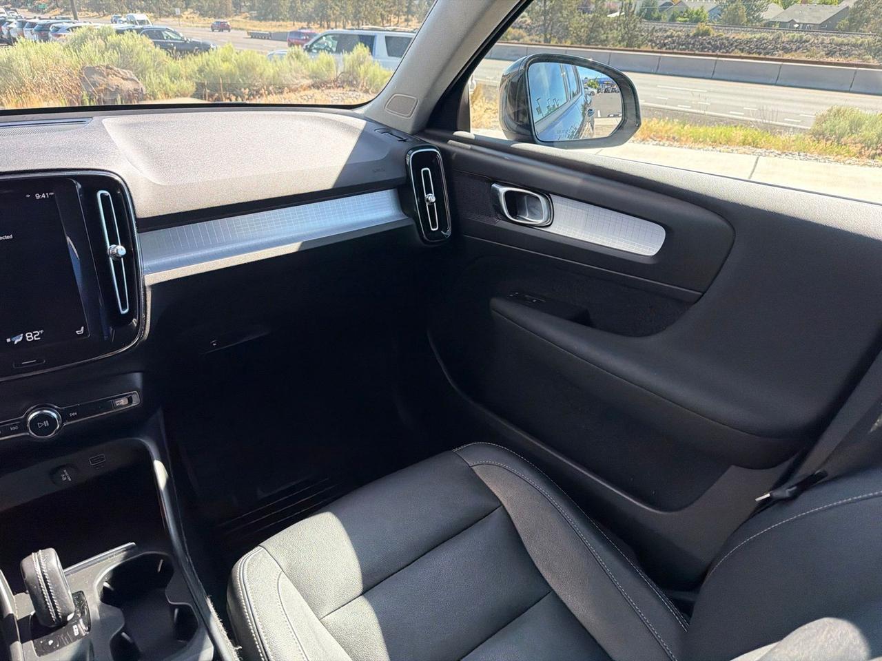 2020 Volvo XC40 Momentum Bend OR