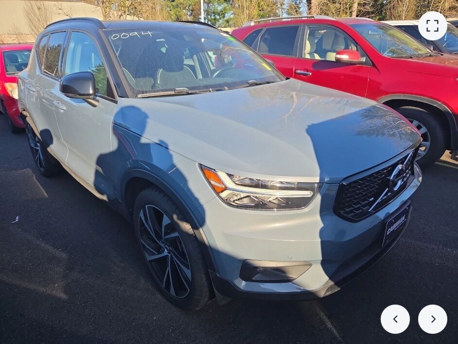 2020 Volvo XC40 R-Design OR