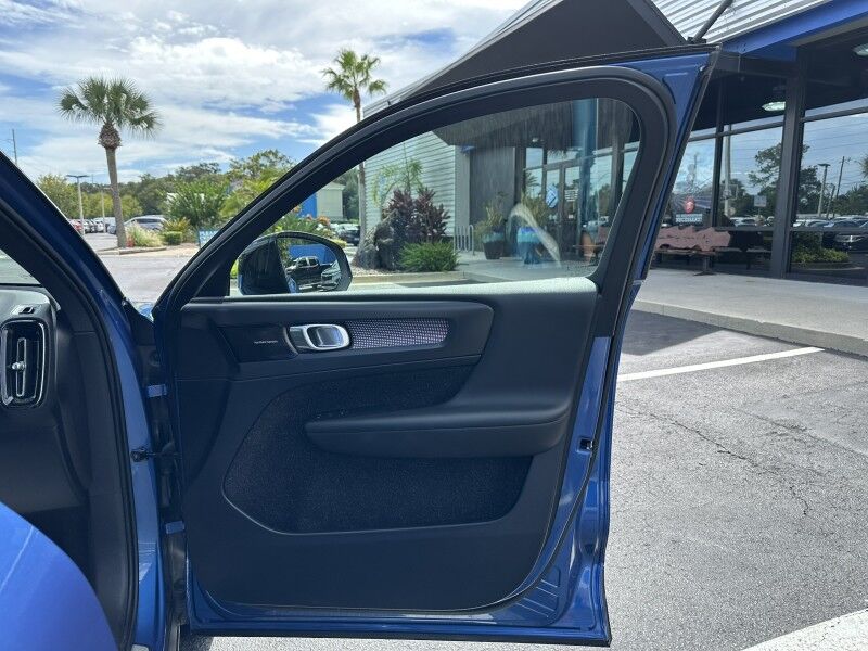 2020 Volvo XC40 R-Design Jacksonville FL