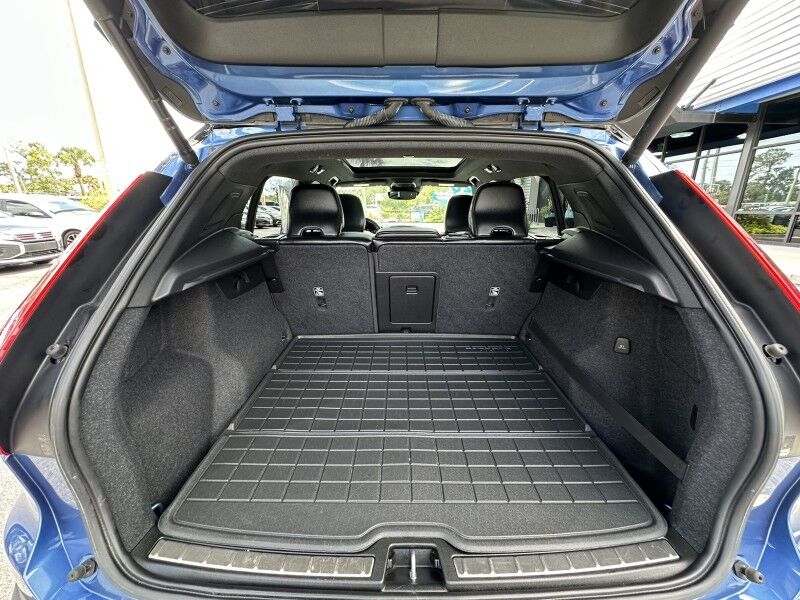 2020 Volvo XC40 R-Design Jacksonville FL