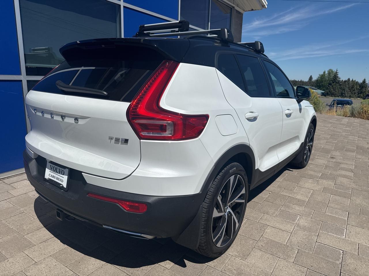 2020 Volvo XC40 R-Design Bend OR