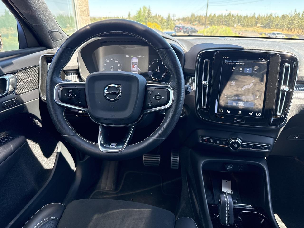 2020 Volvo XC40 R-Design Bend OR