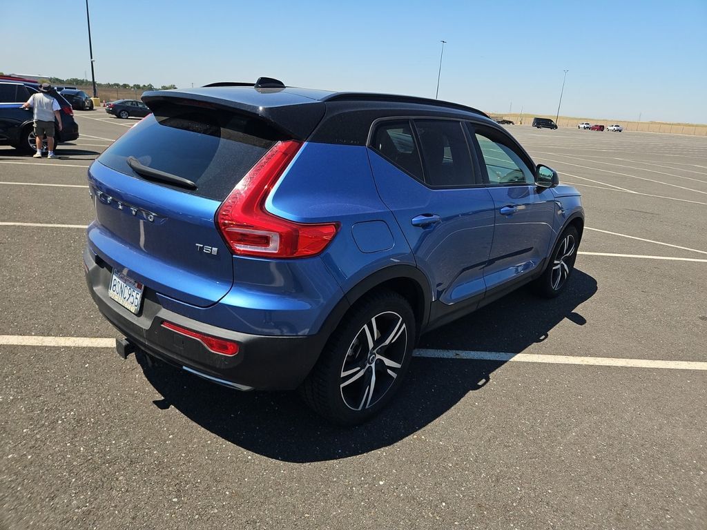 2020 Volvo XC40 R-Design Milwaukie OR