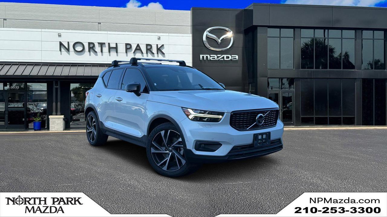 2020 Volvo XC40
