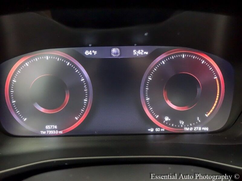 2020 Volvo XC40 R-Design Willowbrook IL