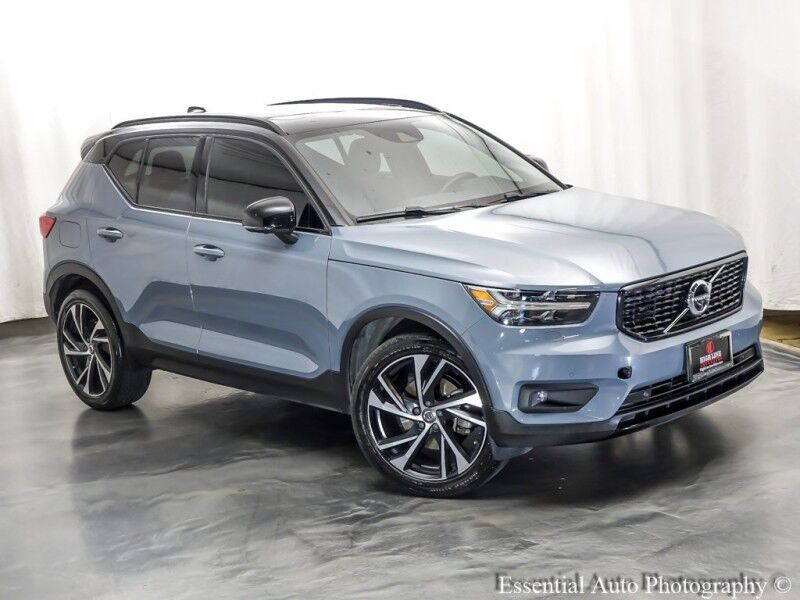 2020 Volvo XC40 R-Design Willowbrook IL