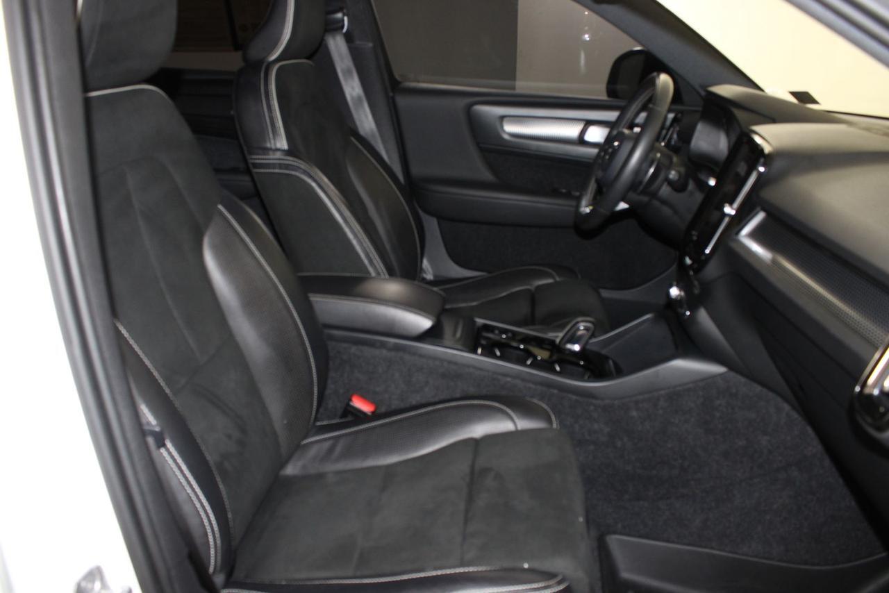 2020 Volvo XC40 R-Design Fredericksburg VA