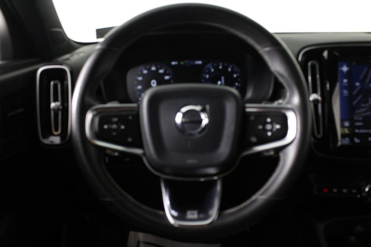 2020 Volvo XC40 R-Design Fredericksburg VA