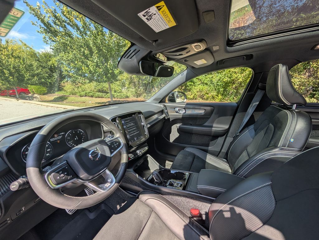 2020 Volvo XC40 R-Design Hunt Valley MD