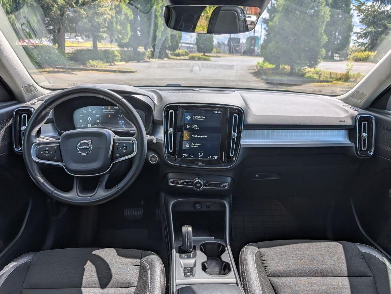 2020 Volvo XC40 T5 AWD Momentum | High Performance Audio, Heated Seats &amp; Wheel * Portland OR