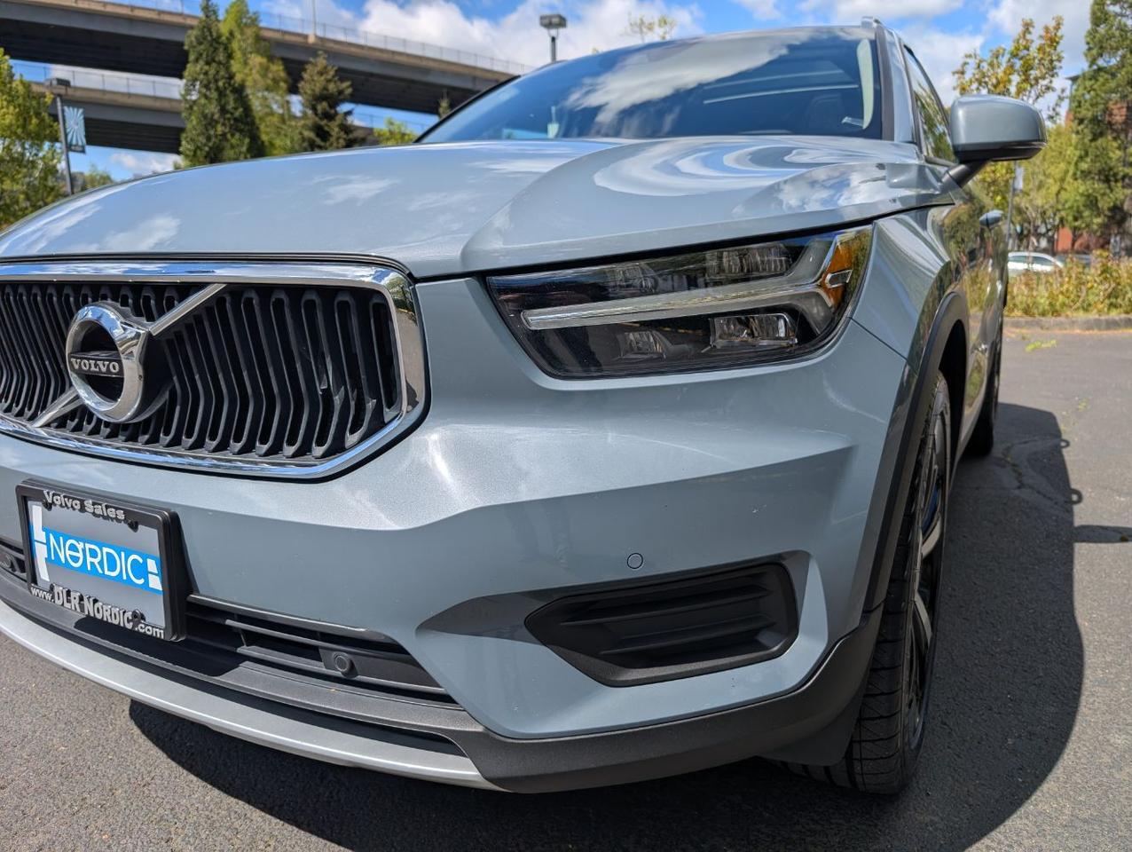 2020 Volvo XC40 T5 AWD Momentum | High Performance Audio, Heated Seats &amp; Wheel * Portland OR