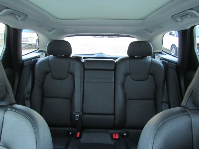 2020 Volvo XC60 Hybrid T8 Inscription Plano TX