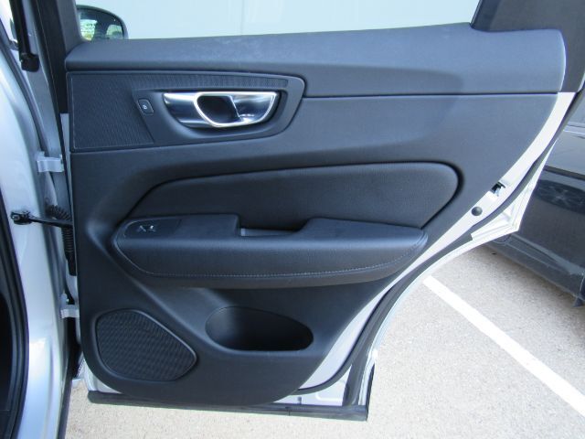 2020 Volvo XC60 Hybrid T8 Inscription Plano TX