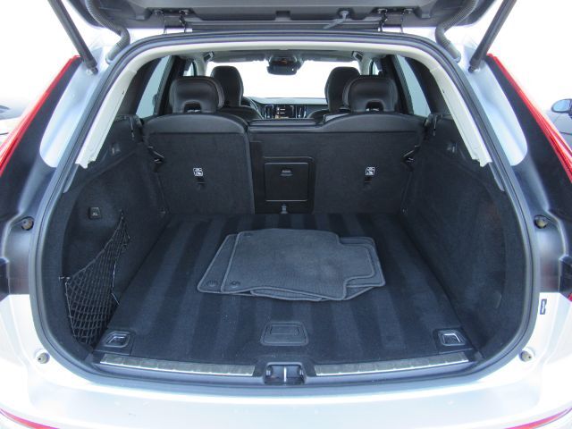 2020 Volvo XC60 Hybrid T8 Inscription Plano TX