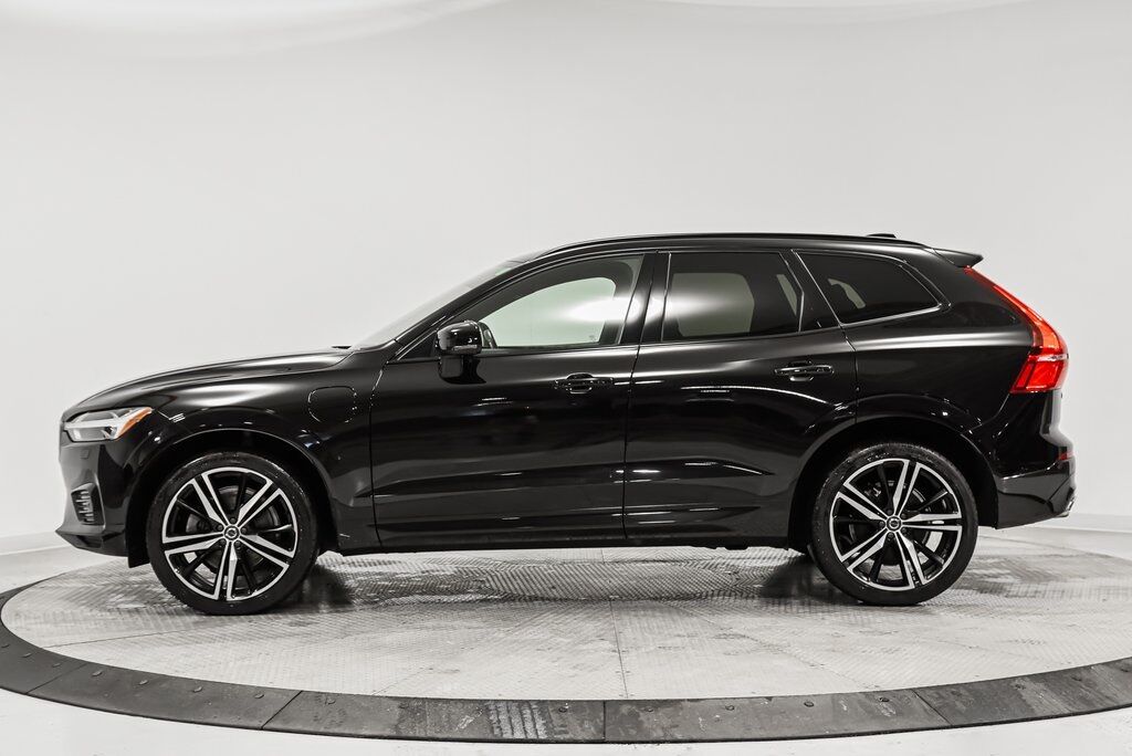 2020 Volvo XC60 Hybrid T8 R-Design Akron OH