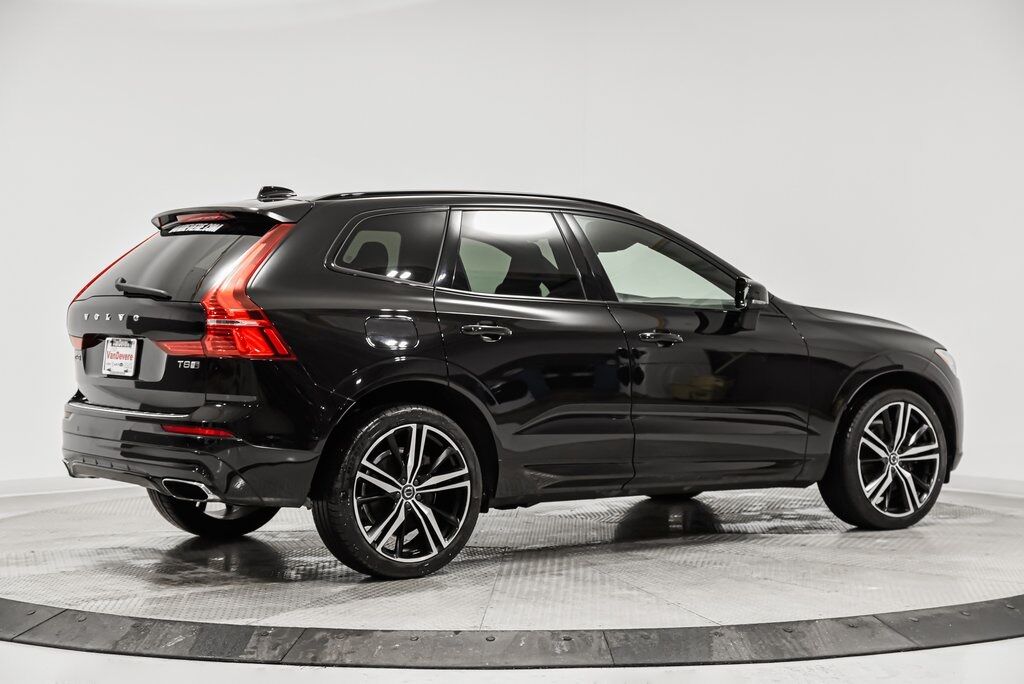 2020 Volvo XC60 Hybrid T8 R-Design Akron OH