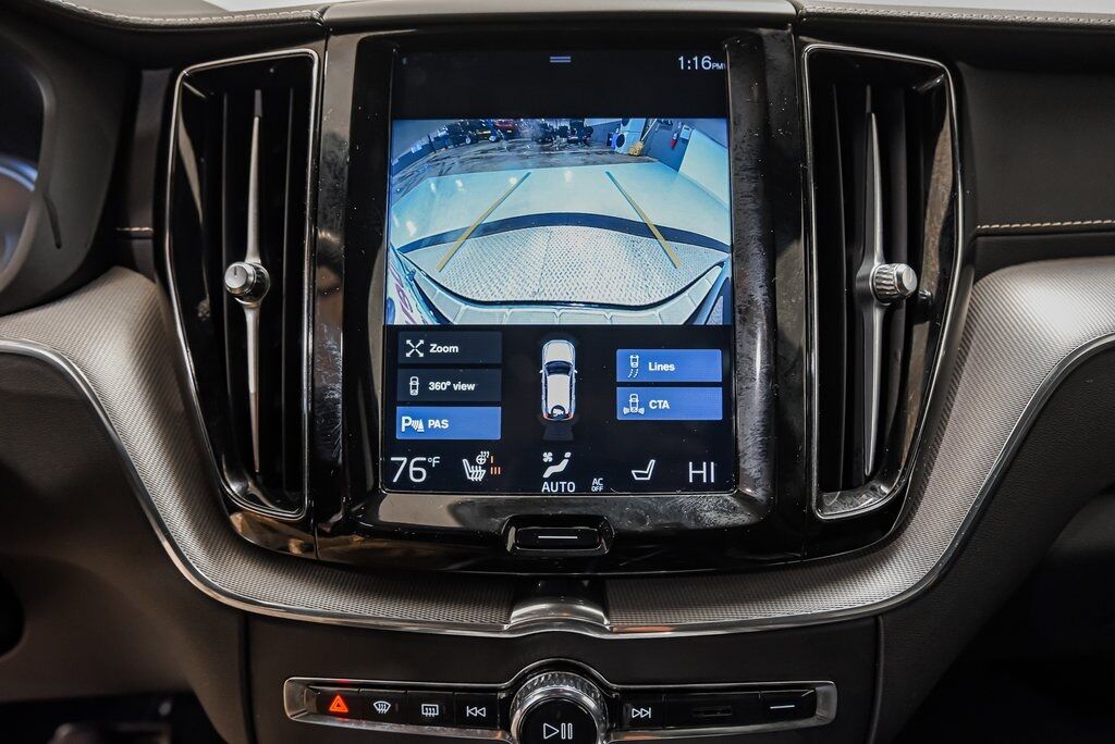 2020 Volvo XC60 Hybrid T8 R-Design Akron OH