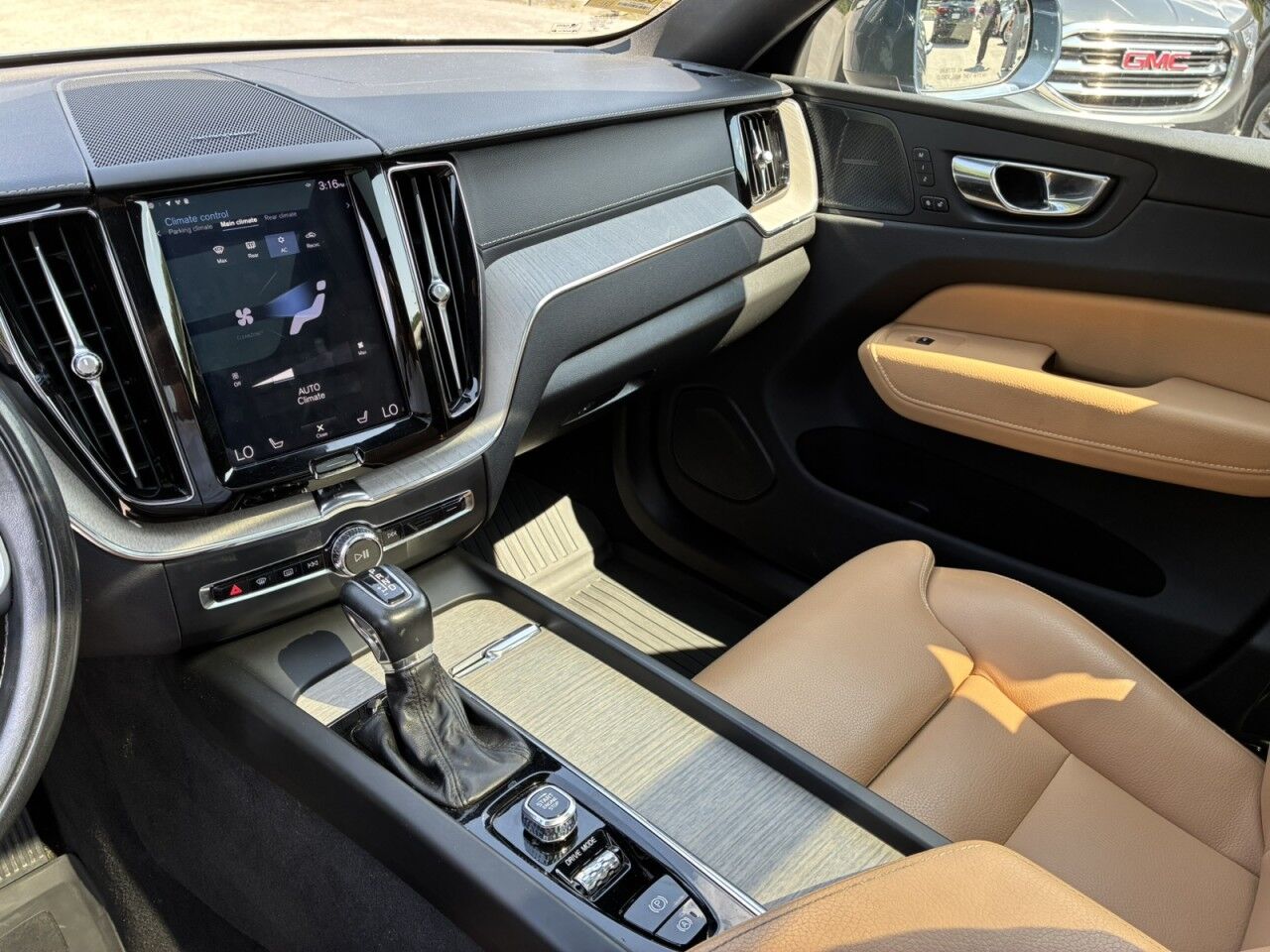 2020 Volvo XC60 Inscription Charlton MA