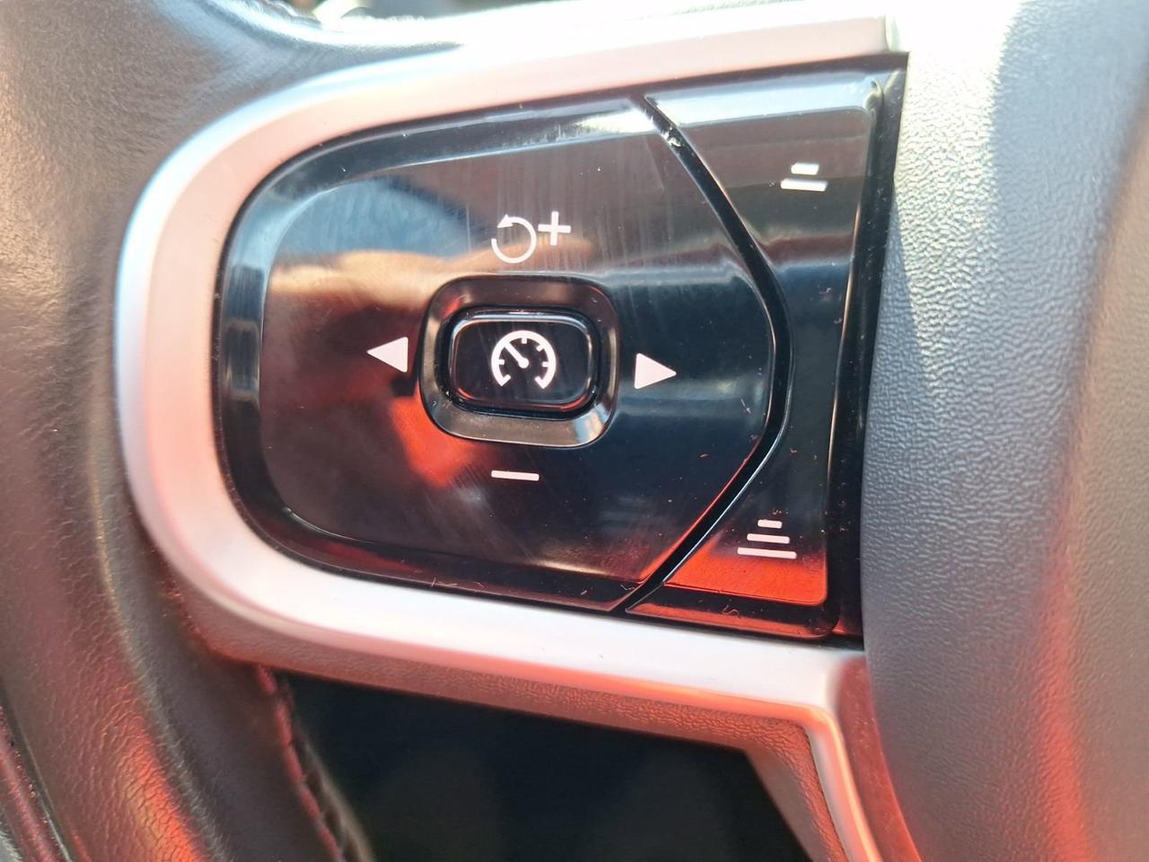 2020 Volvo XC60 Inscription Hurst TX