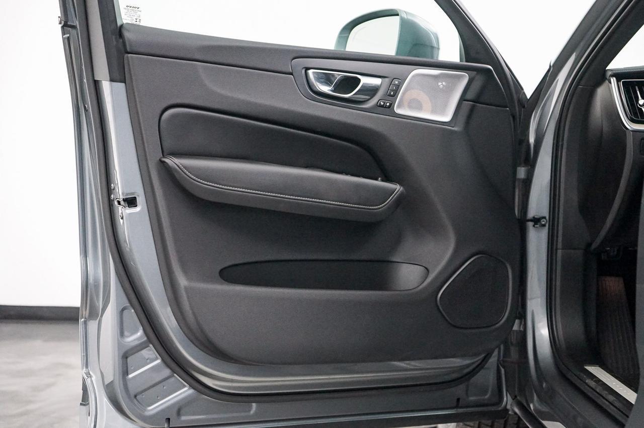 2020 Volvo XC60 Inscription Newport Beach CA