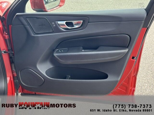 2020 Volvo XC60 Momentum Elko NV