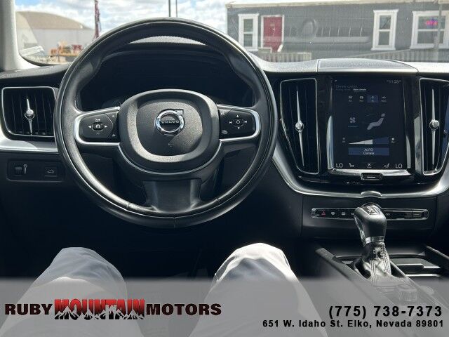 2020 Volvo XC60 Momentum Elko NV