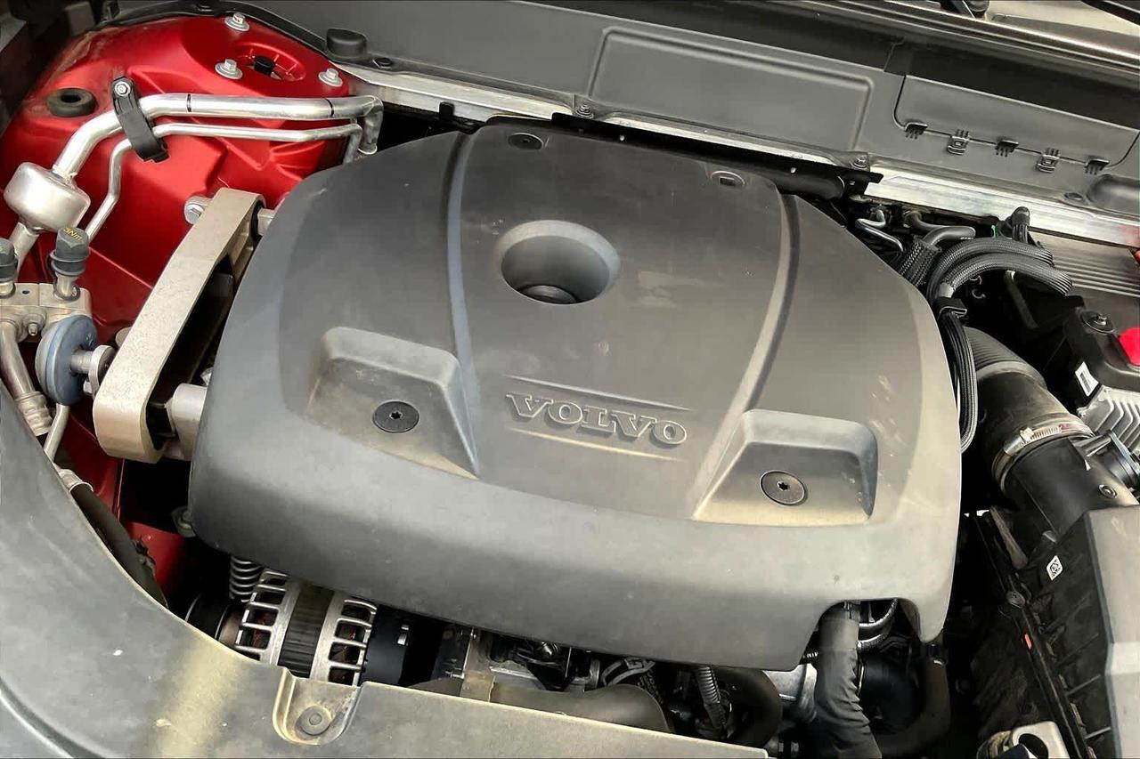2020 Volvo XC60 Momentum Roseville CA