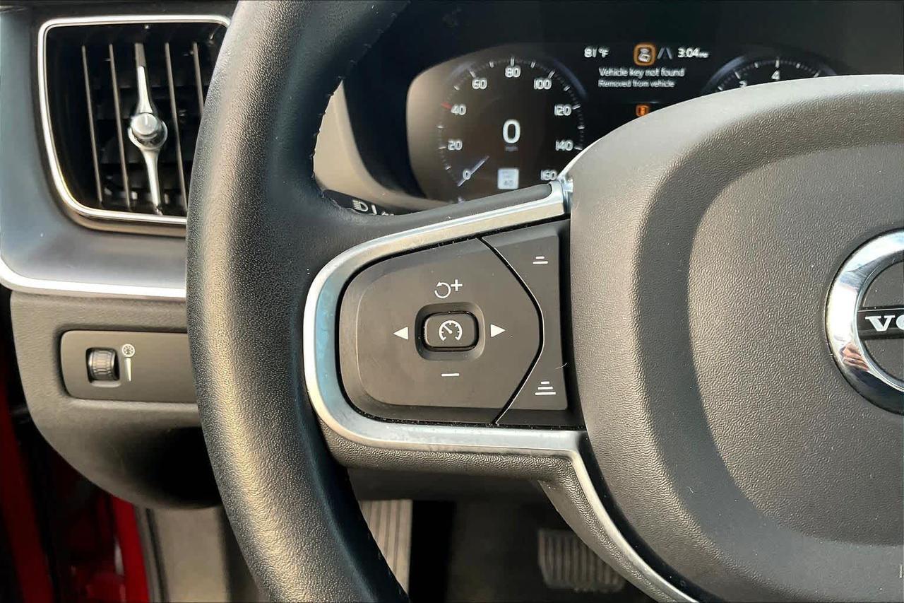 2020 Volvo XC60 Momentum Roseville CA