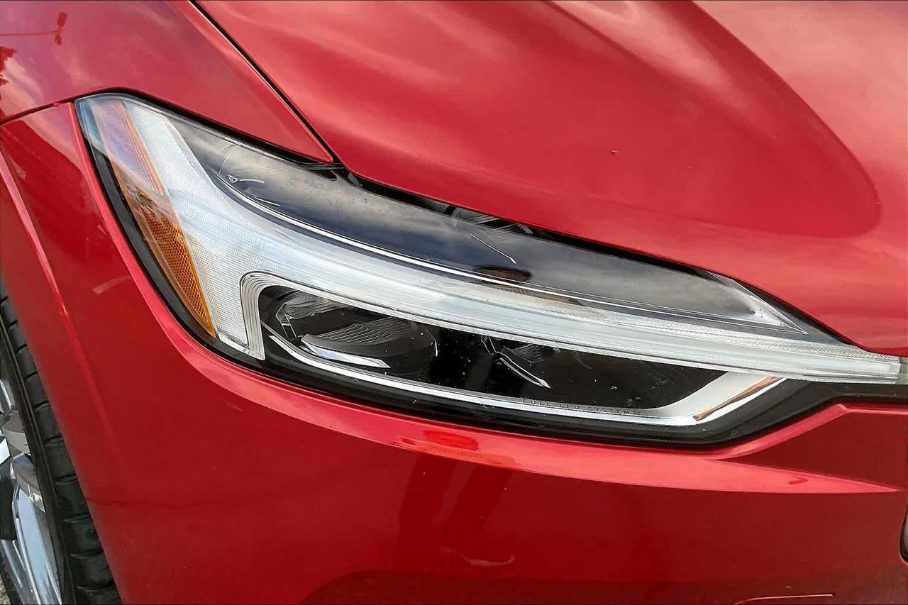 2020 Volvo XC60 Momentum Roseville CA