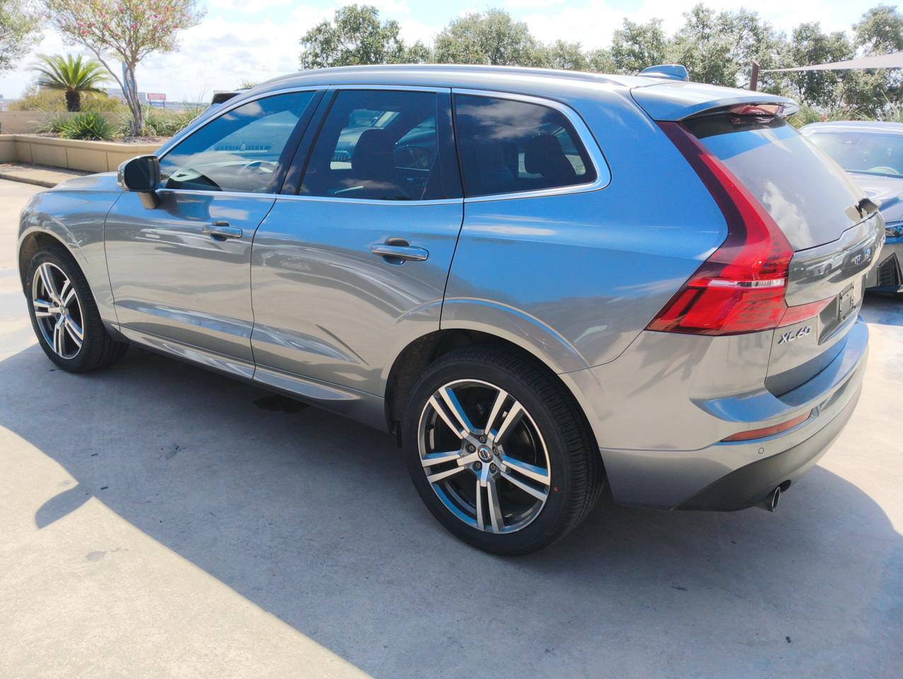 2020 Volvo XC60 Momentum
