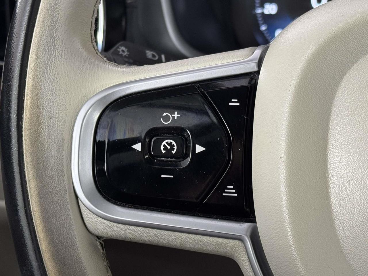 2020 Volvo XC60 T5 Inscription Fredericksburg VA