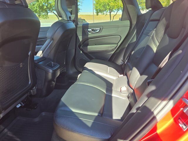 2020 Volvo XC60 T5 Momentum Dallas TX