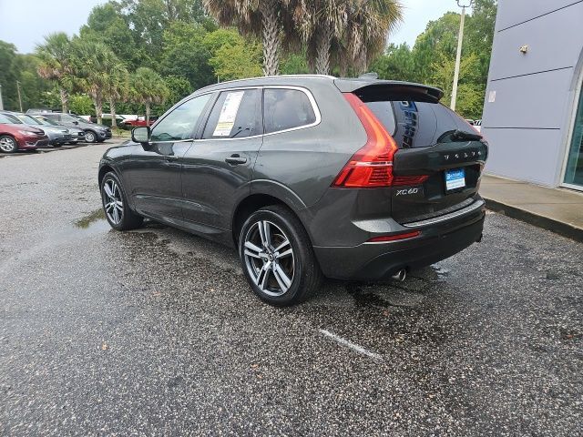 2020 Volvo XC60 T5 Momentum