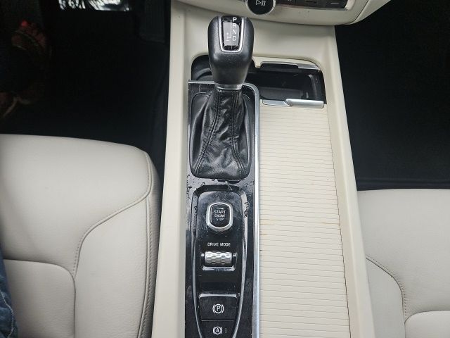 2020 Volvo XC60 T5 Momentum Jacksonville FL