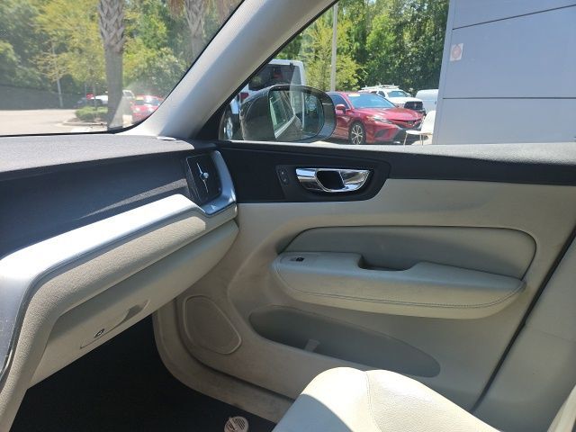 2020 Volvo XC60 T5 Momentum Jacksonville FL