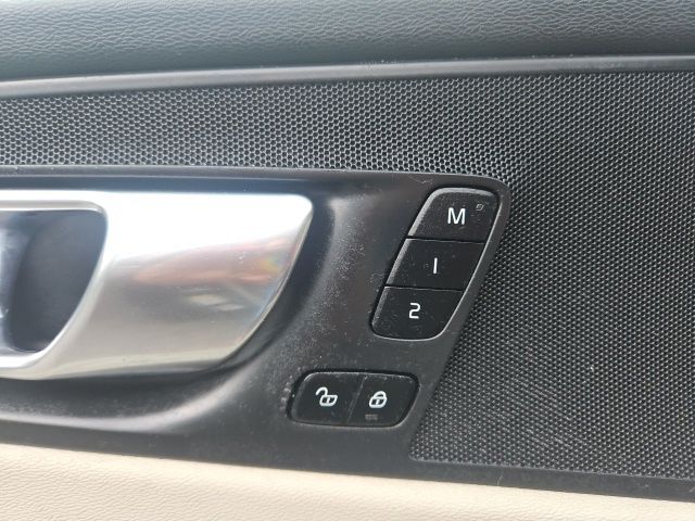 2020 Volvo XC60 T5 Momentum Jacksonville FL