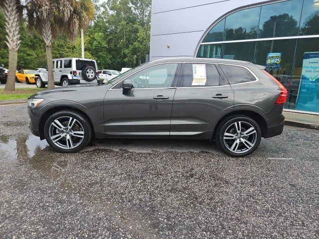 2020 Volvo XC60 T5 Momentum
