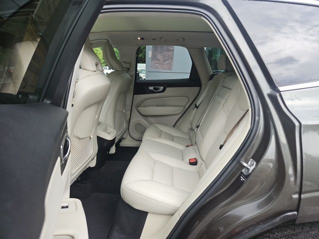 2020 Volvo XC60 T5 Momentum Jacksonville FL