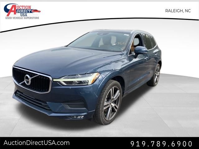 2020 Volvo XC60 T5 Momentum photo 6