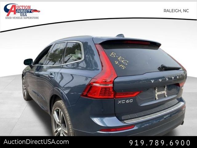 2020 Volvo XC60 T5 Momentum photo 10