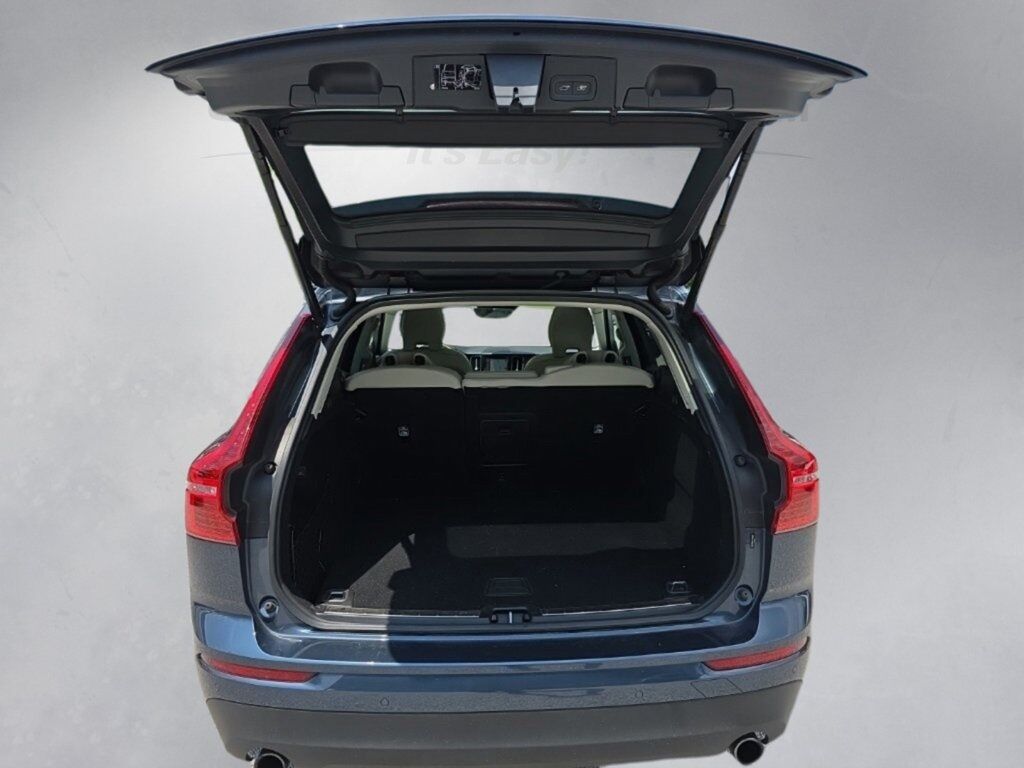 2020 Volvo XC60 T5 Momentum Hunt Valley MD