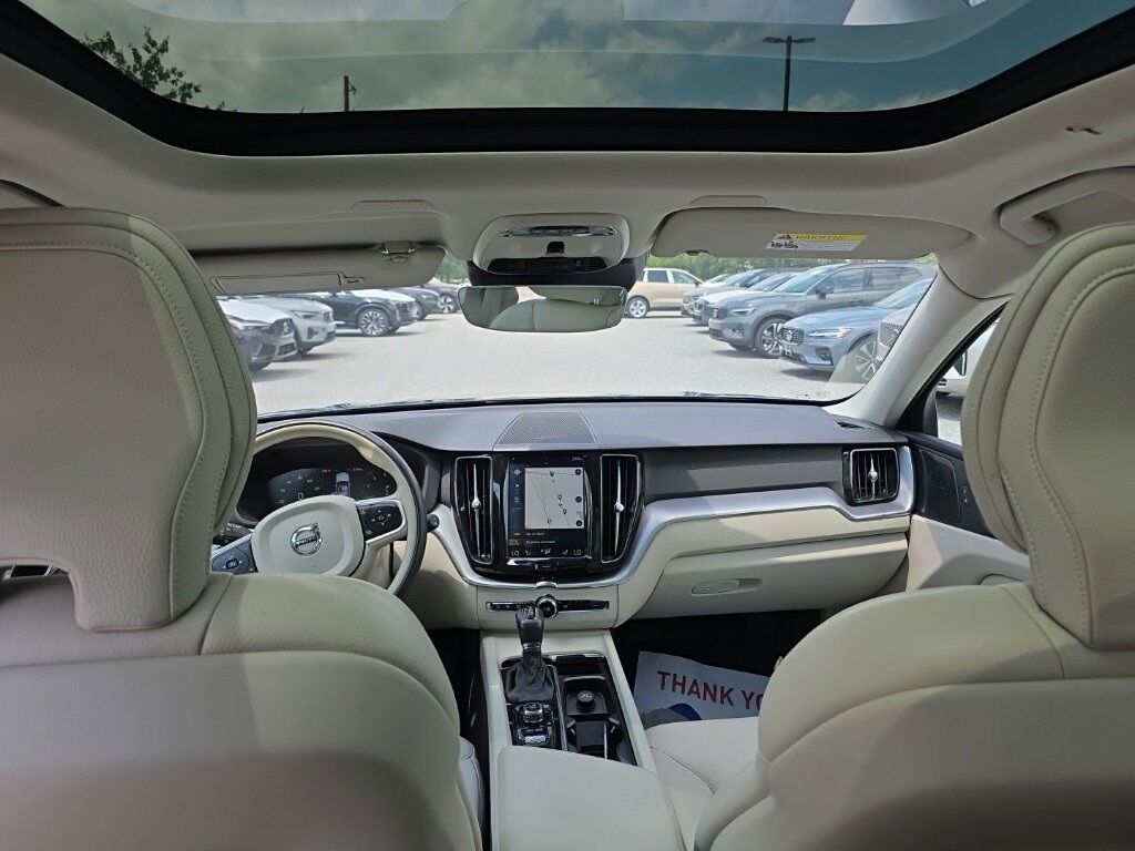 2020 Volvo XC60 T5 Momentum Hunt Valley MD