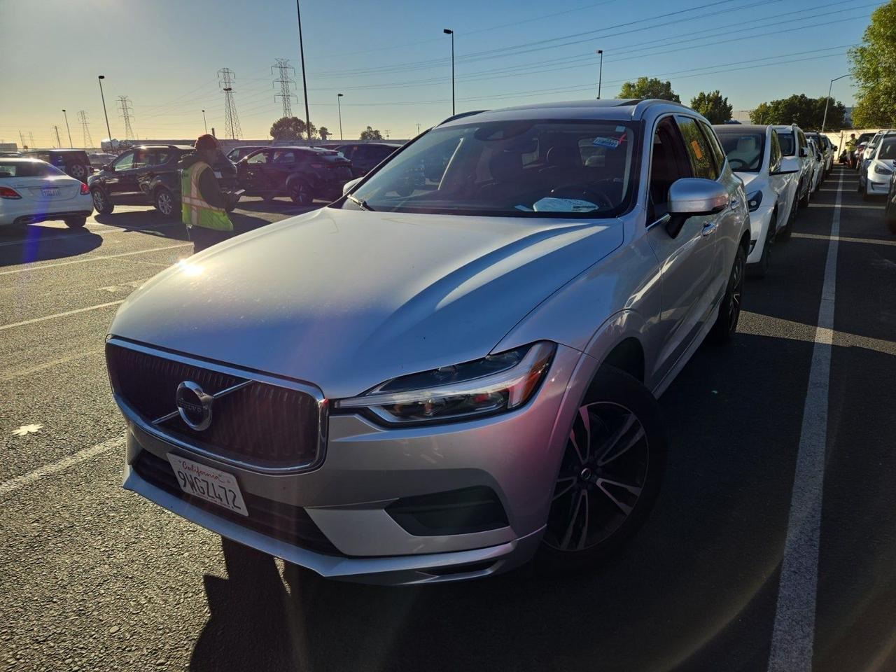 2020 Volvo XC60 T6 Momentum Bend OR