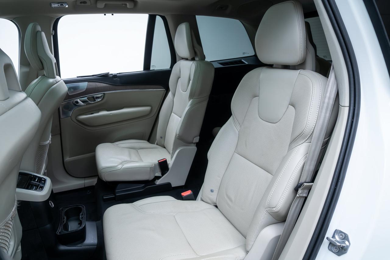 2020 Volvo XC90 Hybrid T8 Inscription Bowers &amp; Wilkins Sound / Head Up Display Portland OR