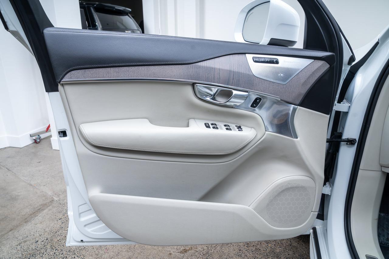 2020 Volvo XC90 Hybrid T8 Inscription Bowers &amp; Wilkins Sound / Head Up Display Portland OR