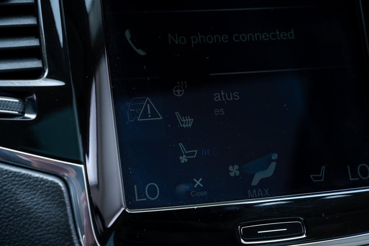2020 Volvo XC90 Hybrid T8 Inscription Bowers &amp; Wilkins Sound / Head Up Display Portland OR