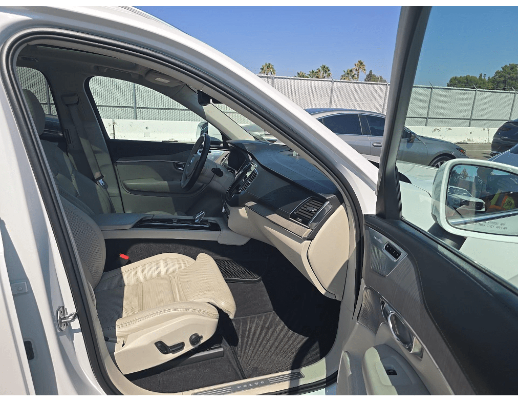 2020 Volvo XC90 Hybrid T8 Inscription Bowers &amp; Wilkins Sound / Head Up Display Portland OR
