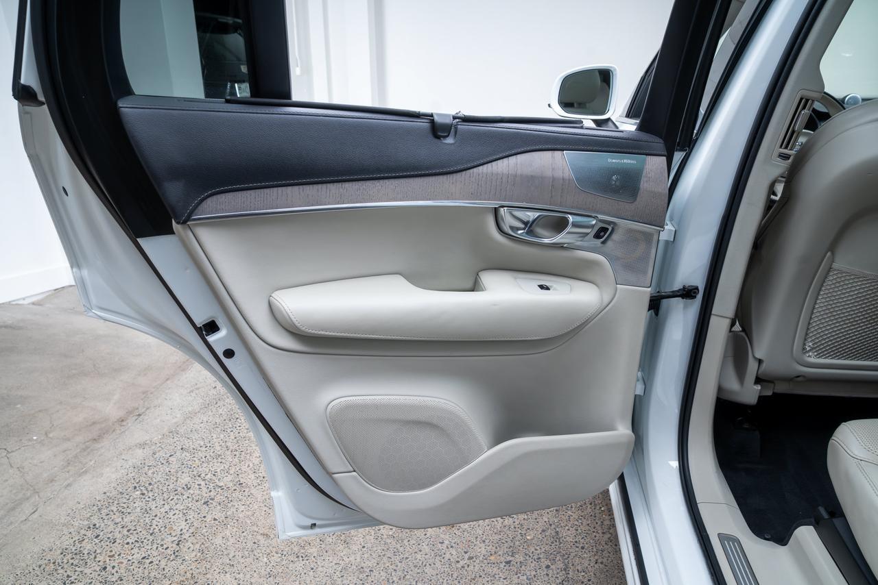 2020 Volvo XC90 Hybrid T8 Inscription Bowers &amp; Wilkins Sound / Head Up Display Portland OR