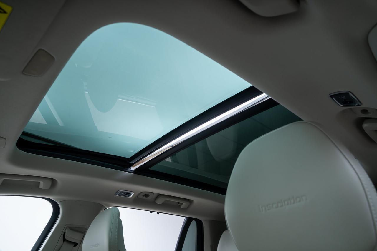 2020 Volvo XC90 Hybrid T8 Inscription Bowers &amp; Wilkins Sound / Head Up Display Portland OR