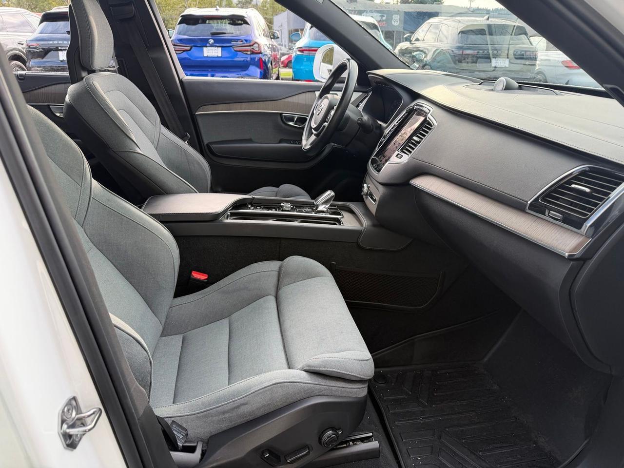 2020 Volvo XC90 Hybrid T8 Inscription Gladstone OR